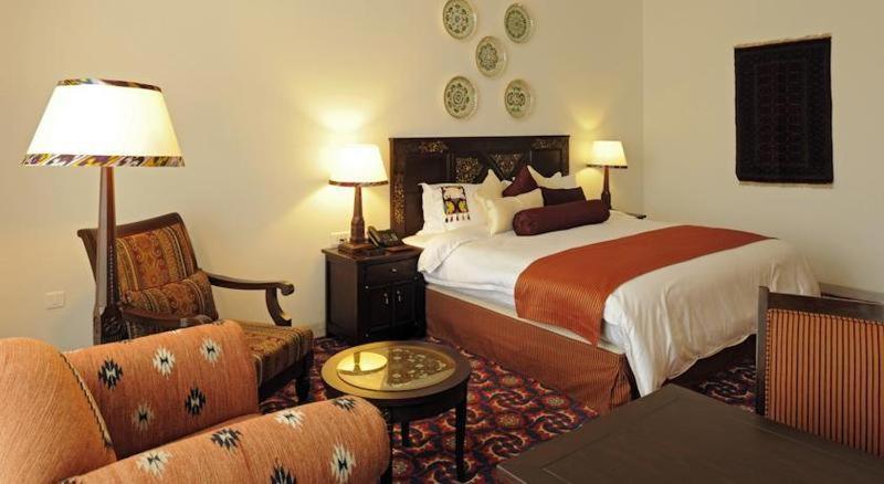 Dushanbe Serena Hotel Quarto foto